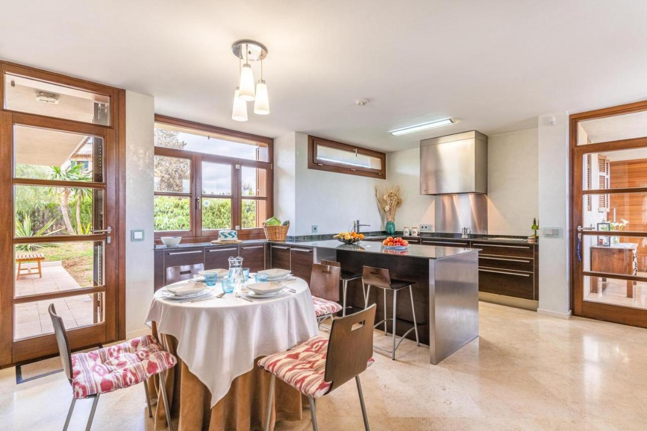 Villa De Lujo Con Piscina, Jacuzzi, Jardin Y Terraza